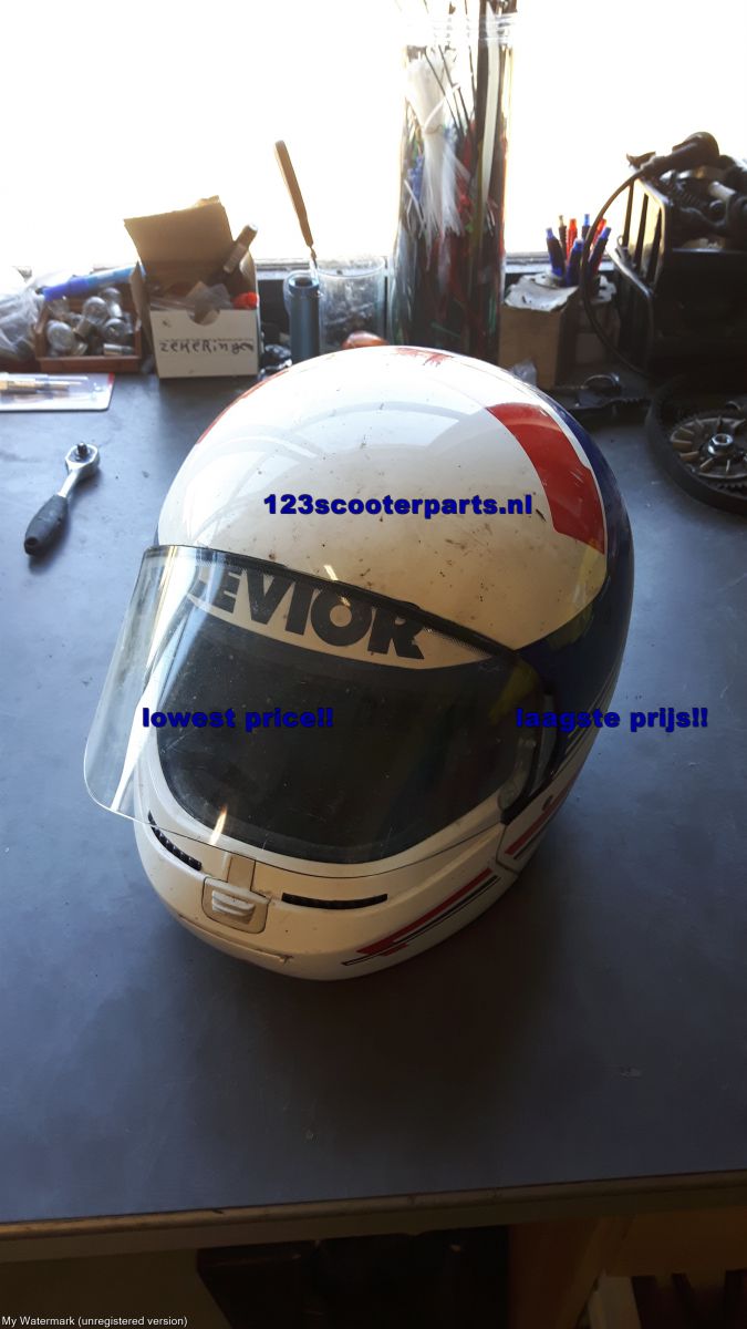 Scooter helm