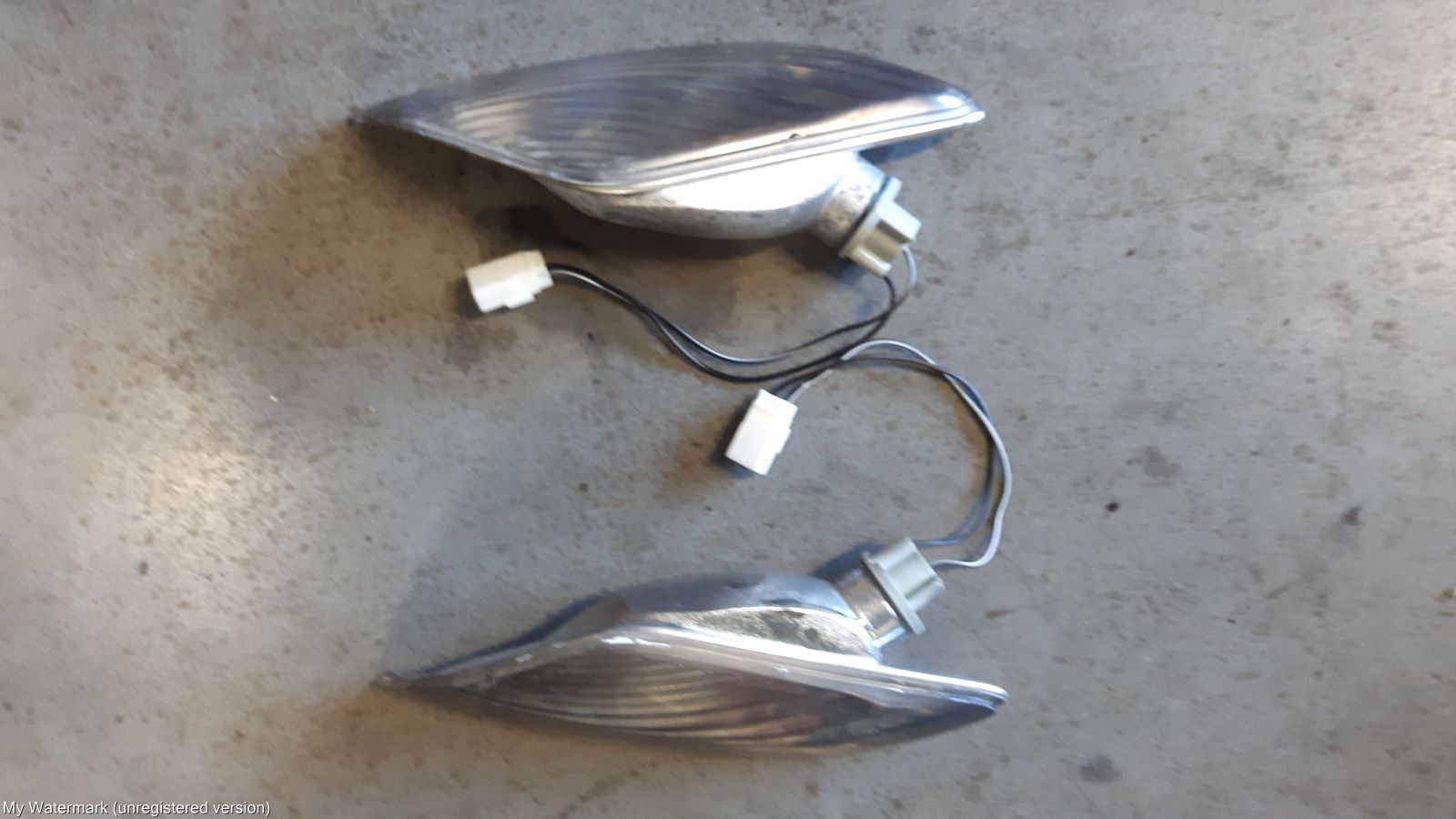 Piaggio FLY front flashing lights