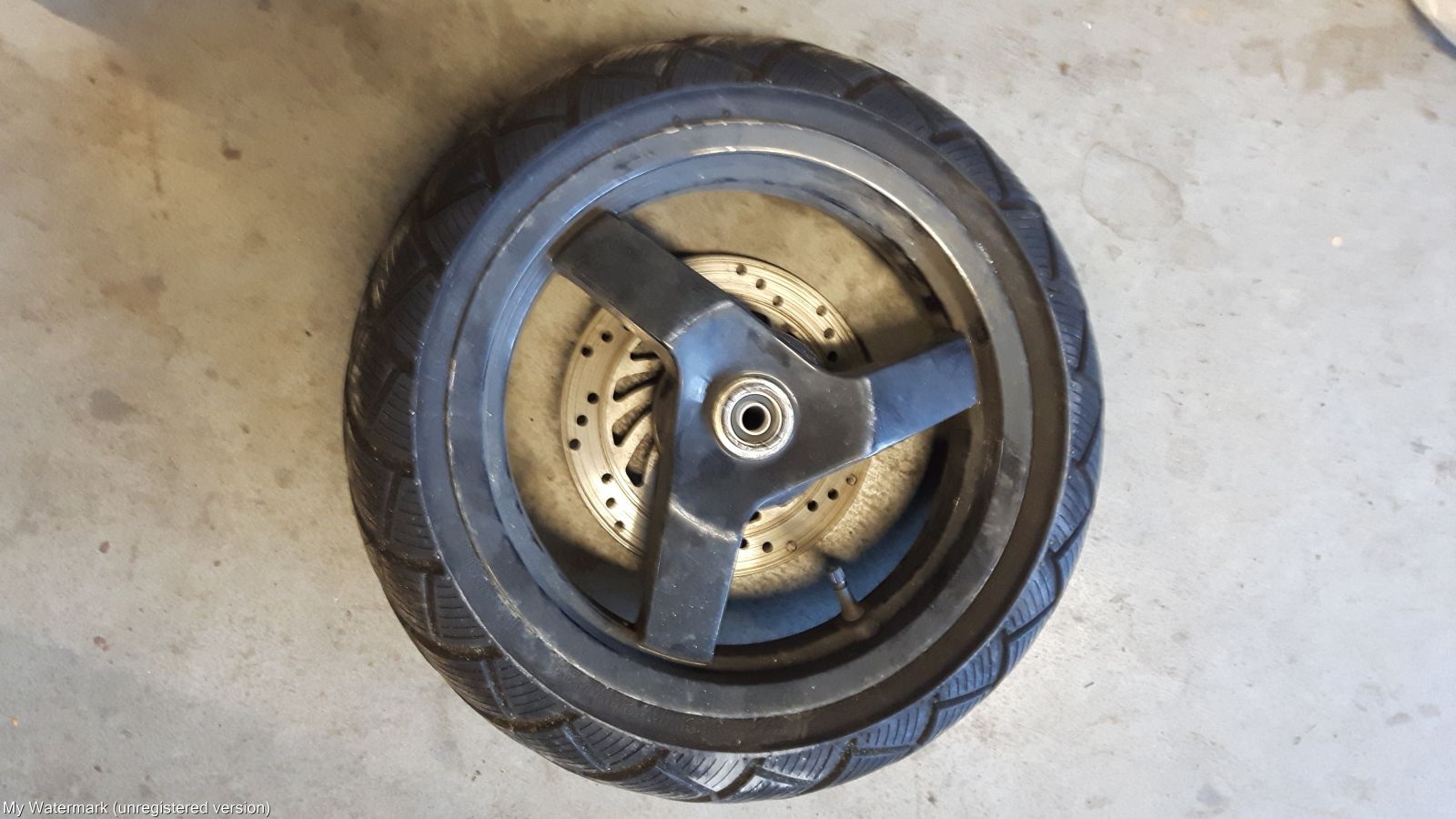 front wheel with tire and brake disc Peugeot Jetforce