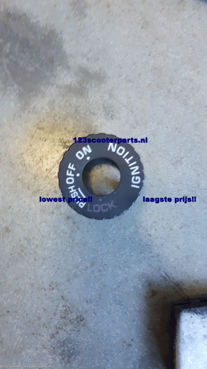 Kymco Agility 10 inch  contactslot kapot