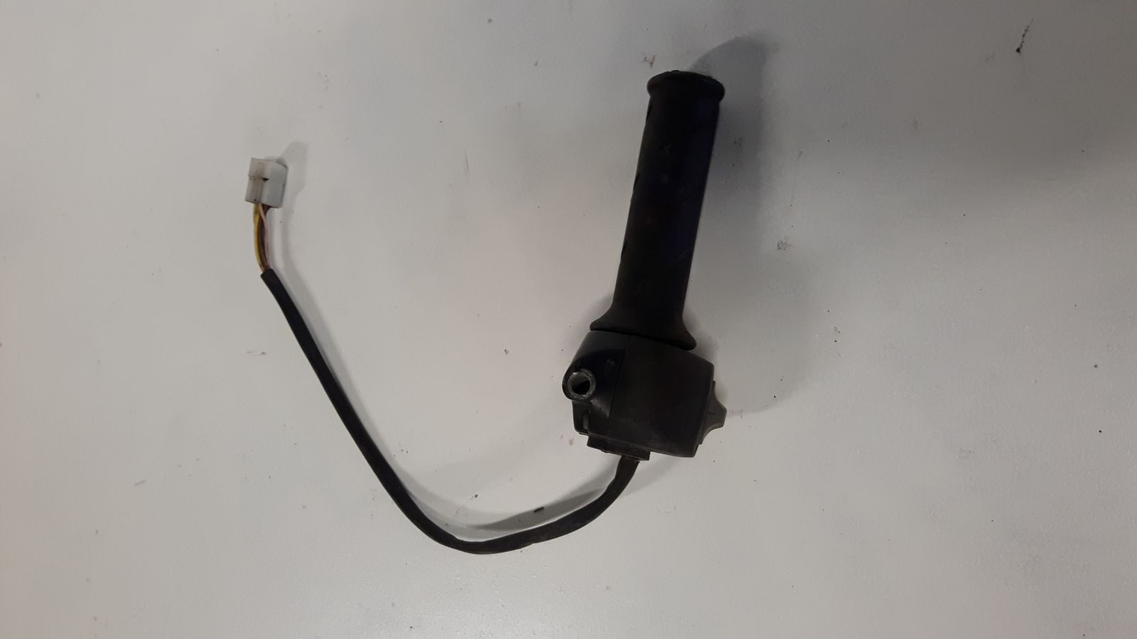 Peugeot Vivacity steer switch and gas handle